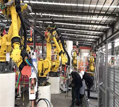 中国机器人产业发展论坛25日在张家港举行