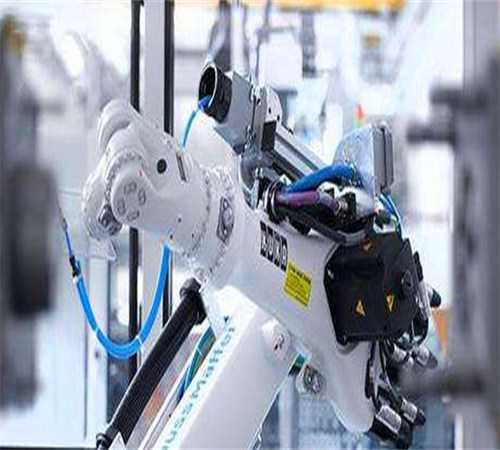 自动化机器人取代人力让制造业更美好